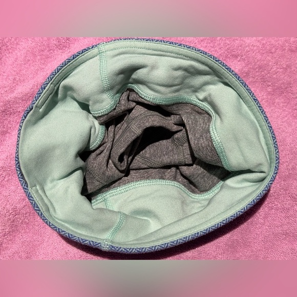 Ivivva: Girls Shorts- Size 8 - Picture 3 of 8